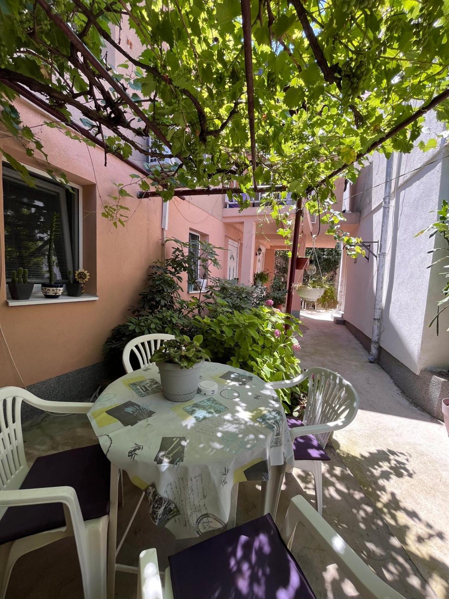 Apartman Nermin Mostar Extérieur photo