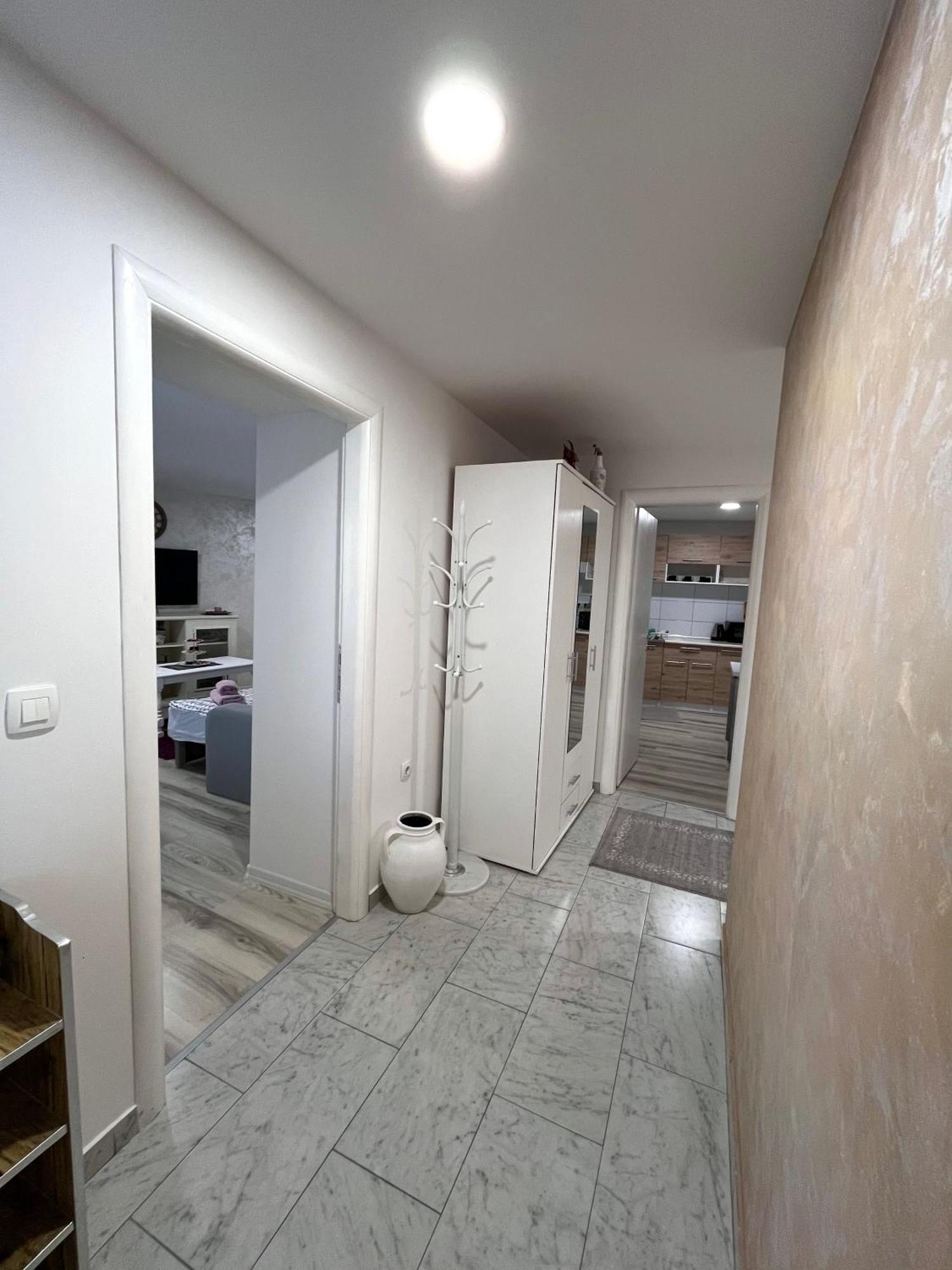 Apartman Nermin Mostar Extérieur photo