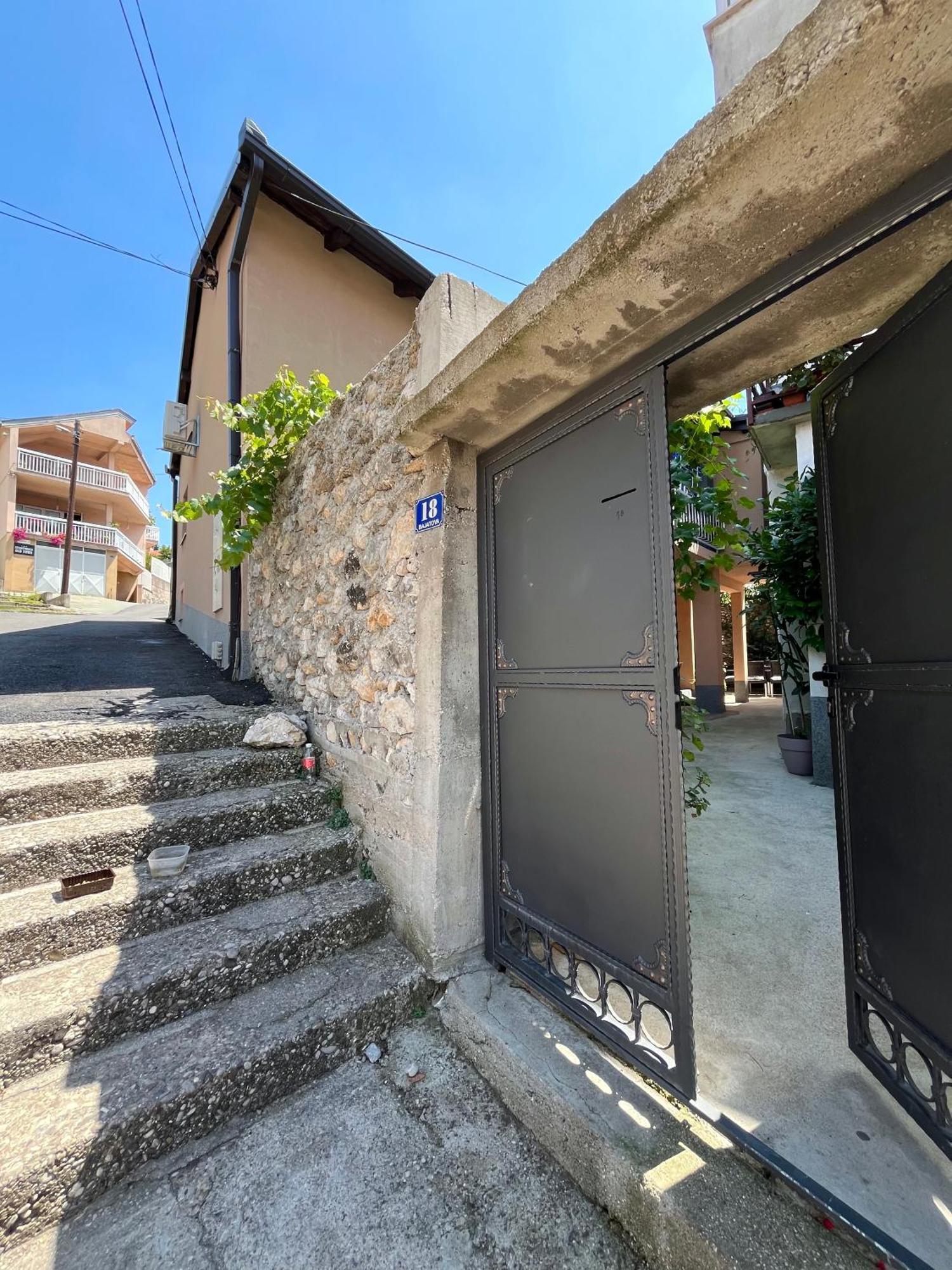 Apartman Nermin Mostar Extérieur photo