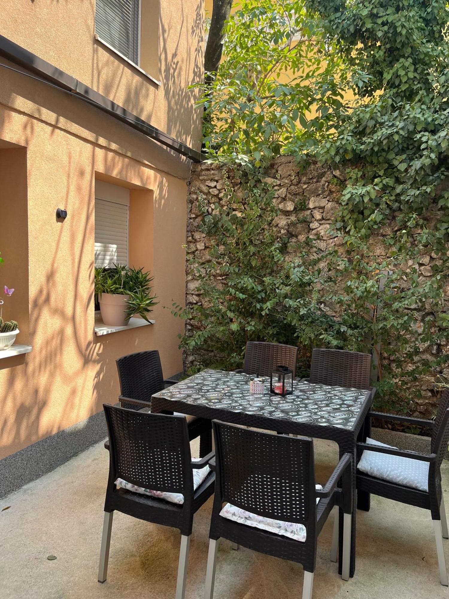 Apartman Nermin Mostar Extérieur photo